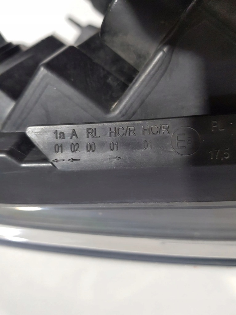 фото №10, Renault trafic iii x82 2016 правая сторона лампа передняя