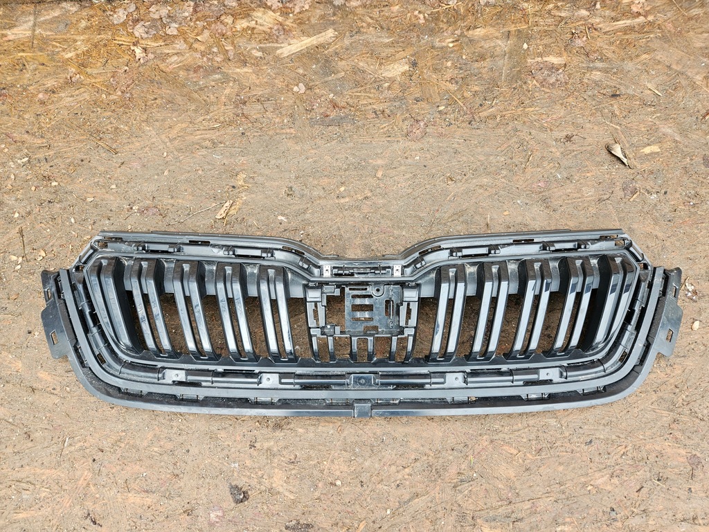 фото №1, Skoda kamiq решётка радиатора решётка радиатора бампера перед 2019-