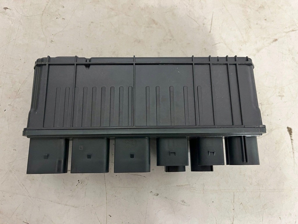 фото №6, Bmw x7 g07 2023 реле управляющий током