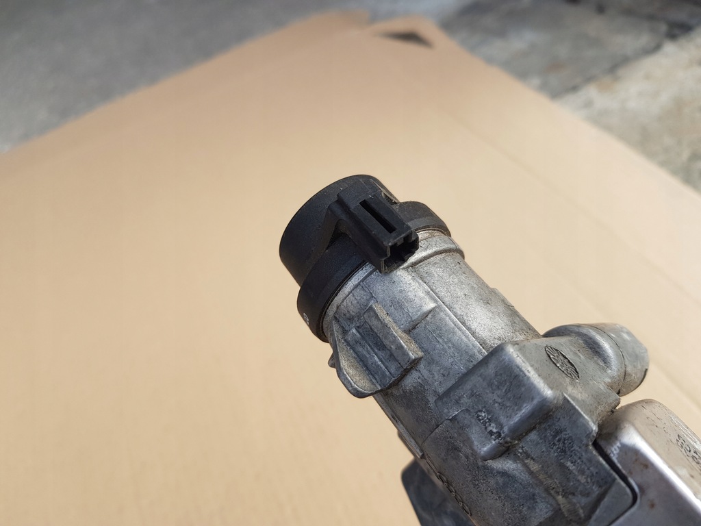 фото №10, Замок зажигания + ключ audi a4 b6 / a6 c5 / a3 8l / tt 8n 4b0905851f sprawdzona