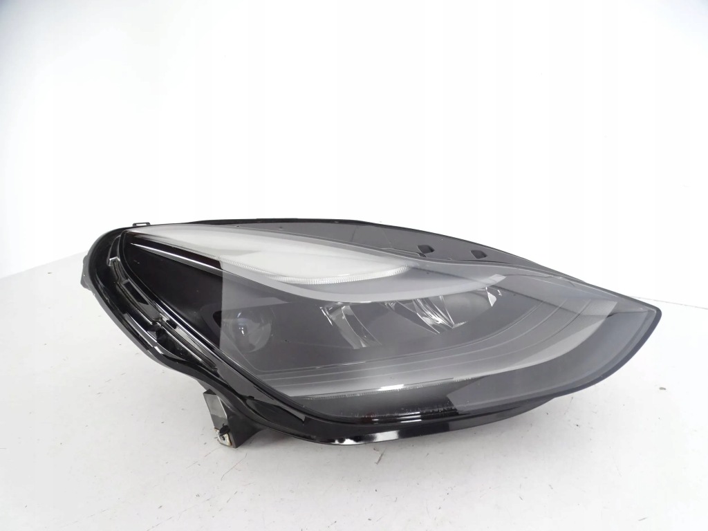 Фара перед передняя правый  tesla y full led 2020+ Доставка