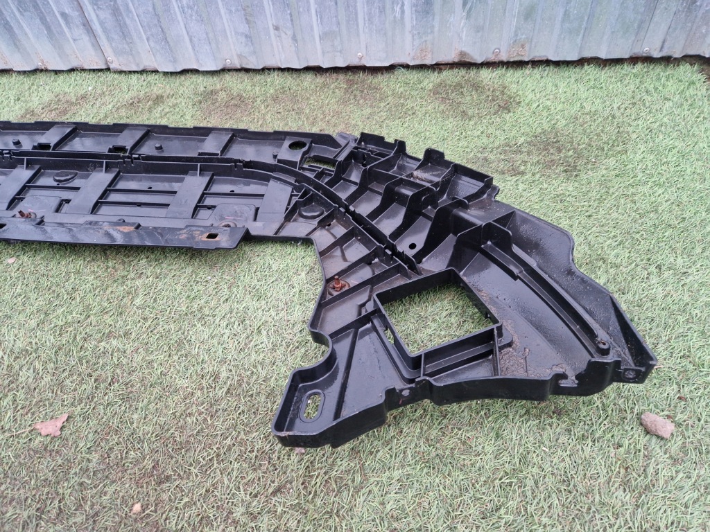 Плита защита бампер передняя volvo v40 12r 31455220 05.25 Киев