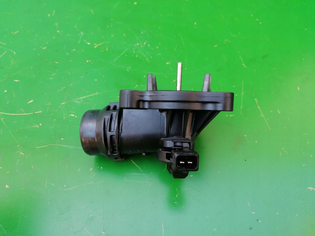 фото №9, Корпус термостата корпус bmw e90 318i 2.0 n46b20