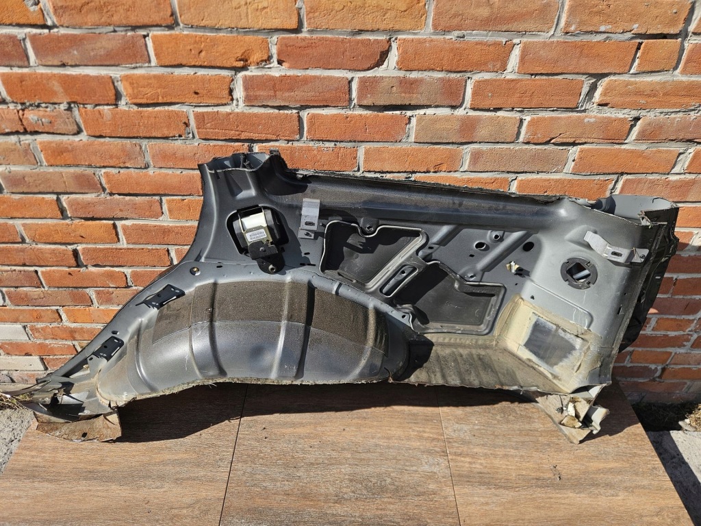 Jeep grand cherokee wj 99-04r крыло  правый  задняя задний с Разборки