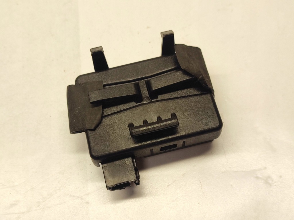 фото №7, Chevrolet camaro блок керування центрального замка 13523281 2019 6200cm3