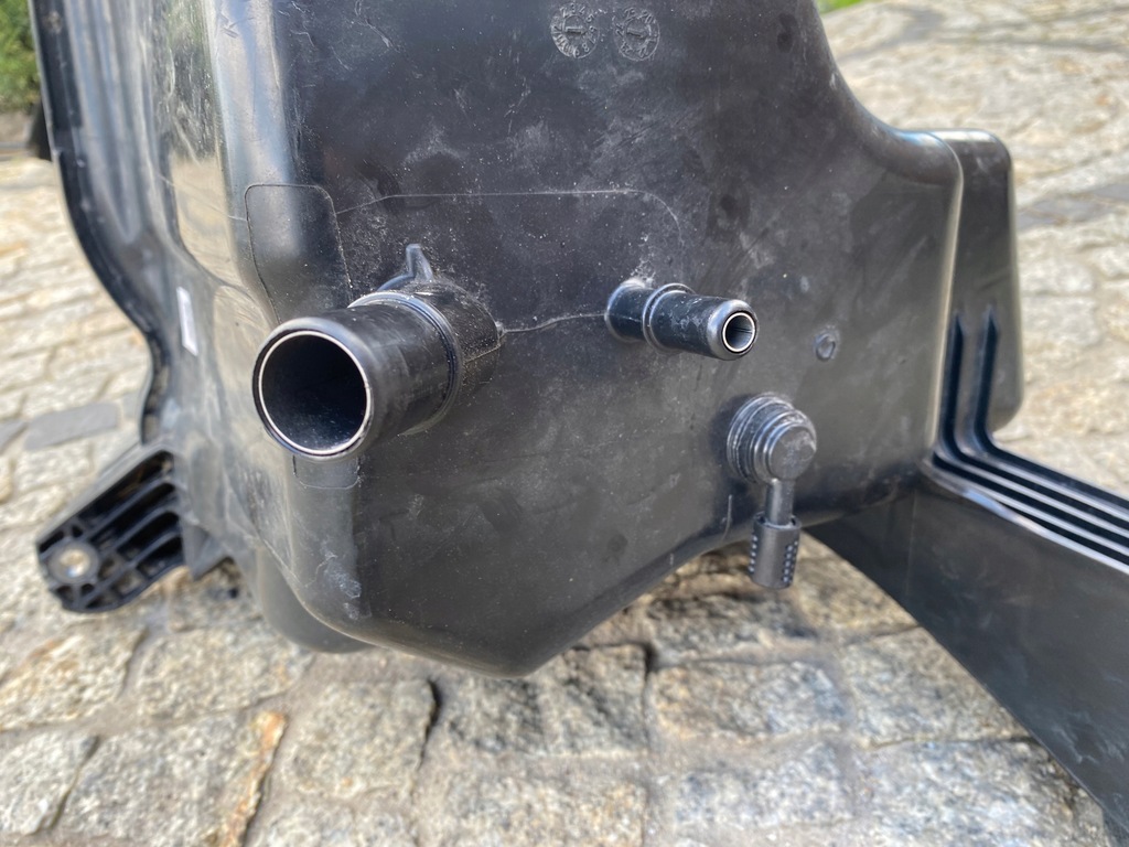 фото №9, Mercedes 910 sprinter бак adblue 9104700000 оригінал