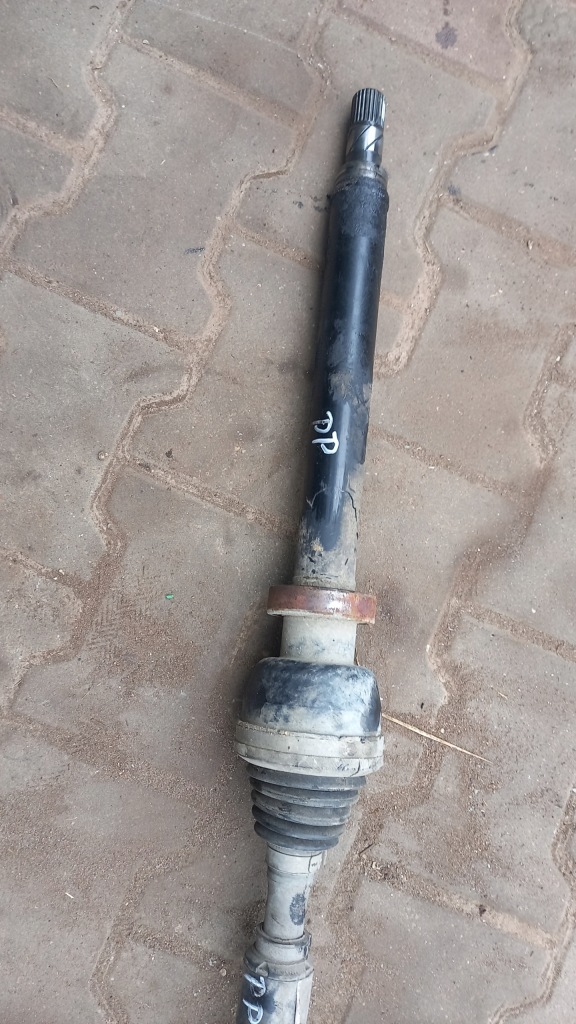 фото №3, Приводной вал правая перед volvo v40 03r hb 1.9d