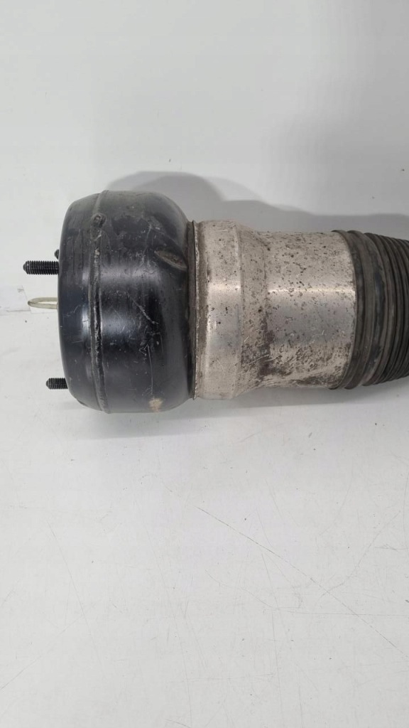 Амортизатор пневматический mercedes-benz klasa s 2018 с передний с левый b4lf1z с Разборки