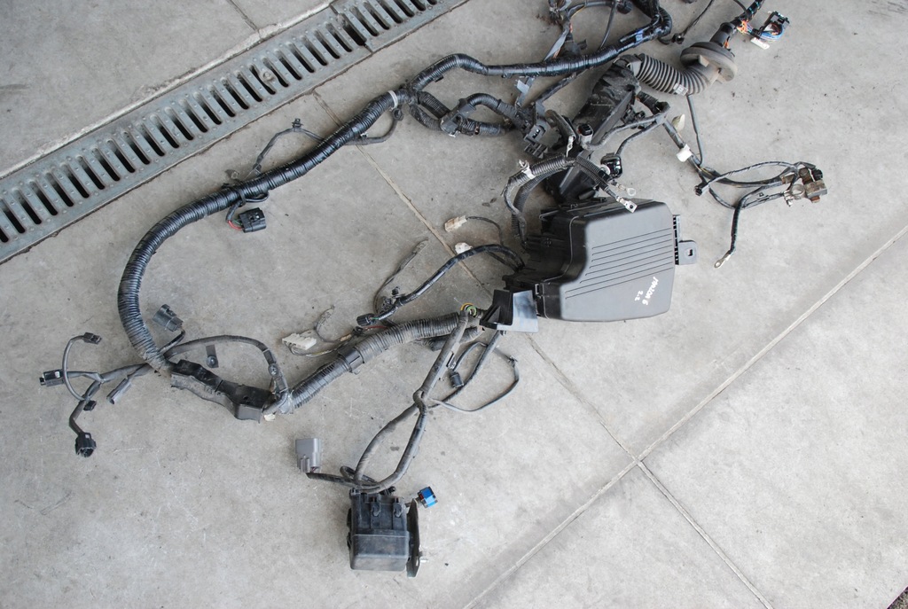 фото №7, Mazda 6 iii gj 2.2 12-17 электропроводка отсек двигателя