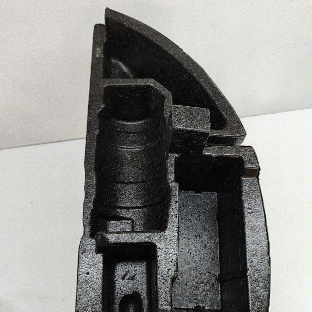 фото №5, Audi q7 4m 2019 інше елементи оздоблення багажника