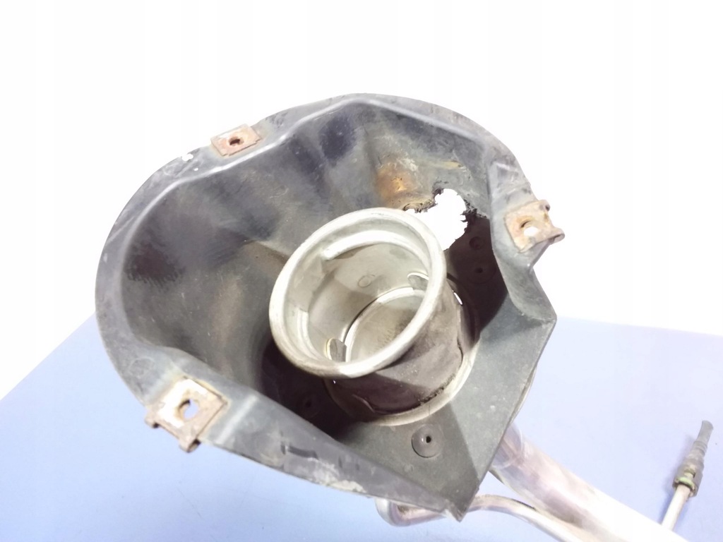 фото №3, Chrysler pacifica i трубка шланг заливної пального