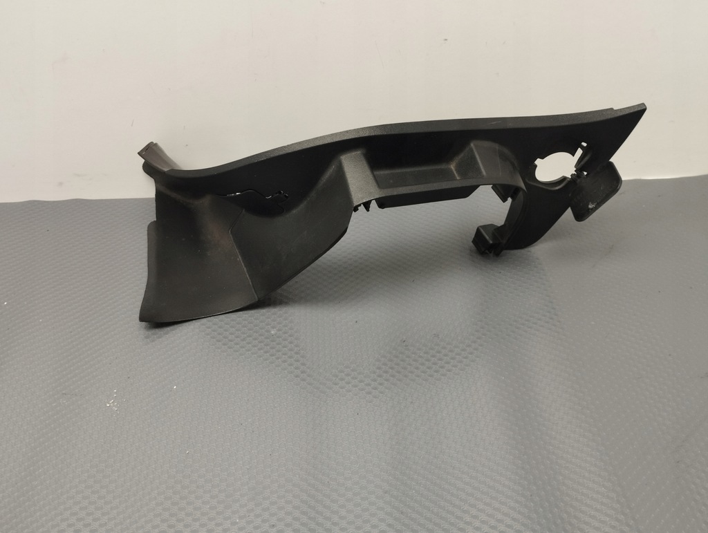 фото №1, Молдинг захист лампи лівий задня bmw 2 20979020