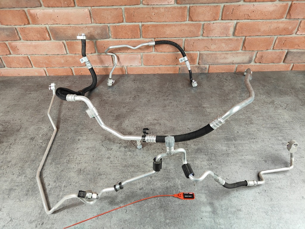 фото №12, Bmw x1 f48 x2 f39 b38 wąż шланг кондиционера комплект 6832950 6832295