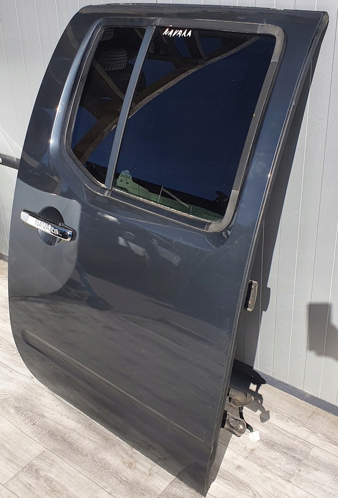 фото №8, Двері праве i ліва задні navara d40 pathfinder r51