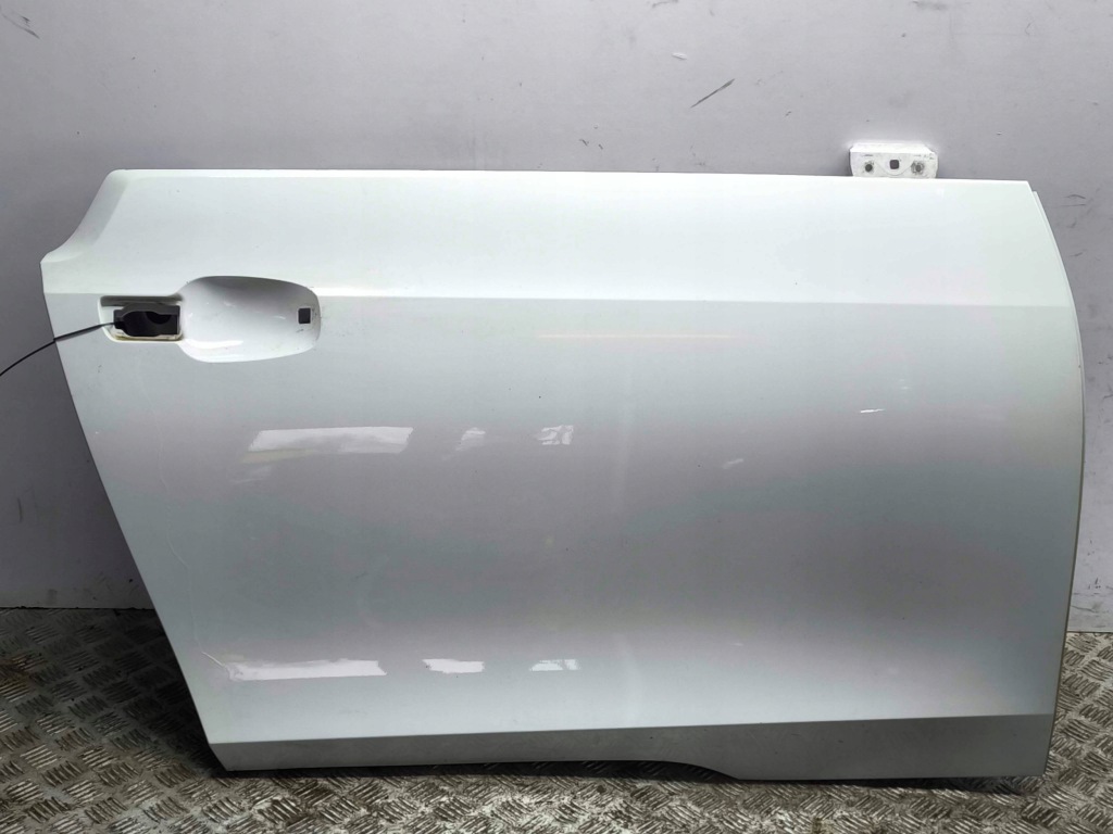 фото №1, Bmw i3 2015 правая сторона дверь