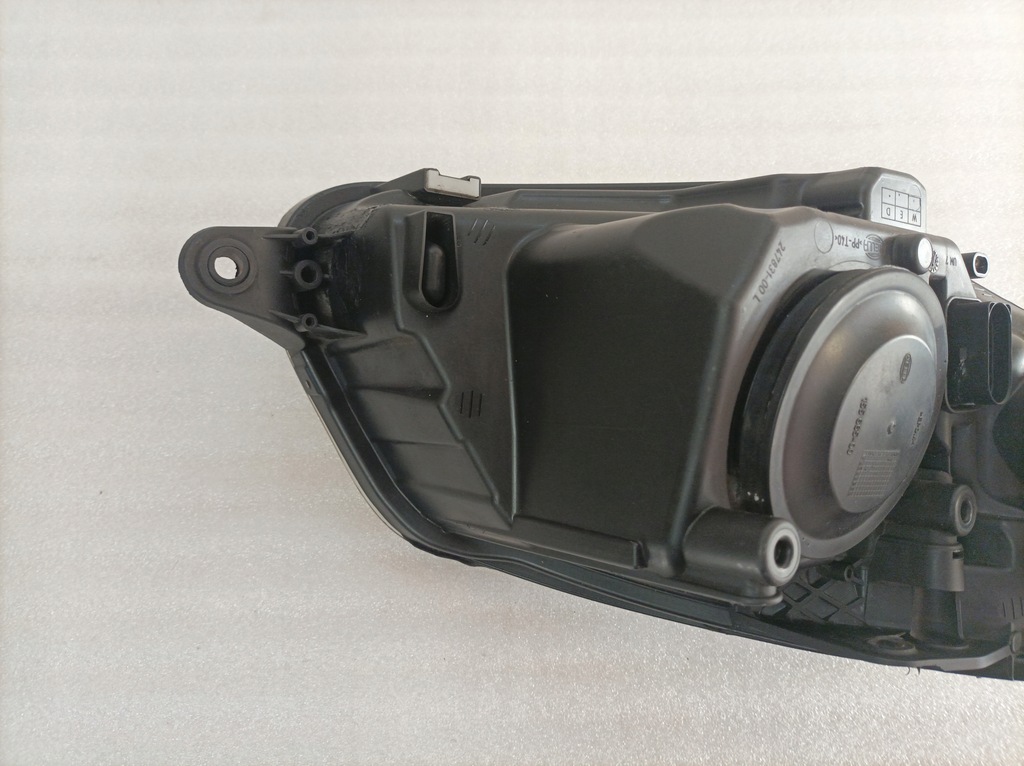 фото №10, Skoda fabia ii roomster лампа левая перед