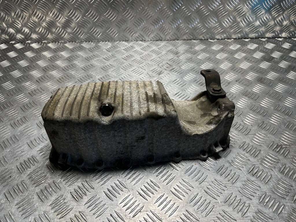 Купить Поддон масляная jeep compass 2 2 16- 1.4 multiair 55209020