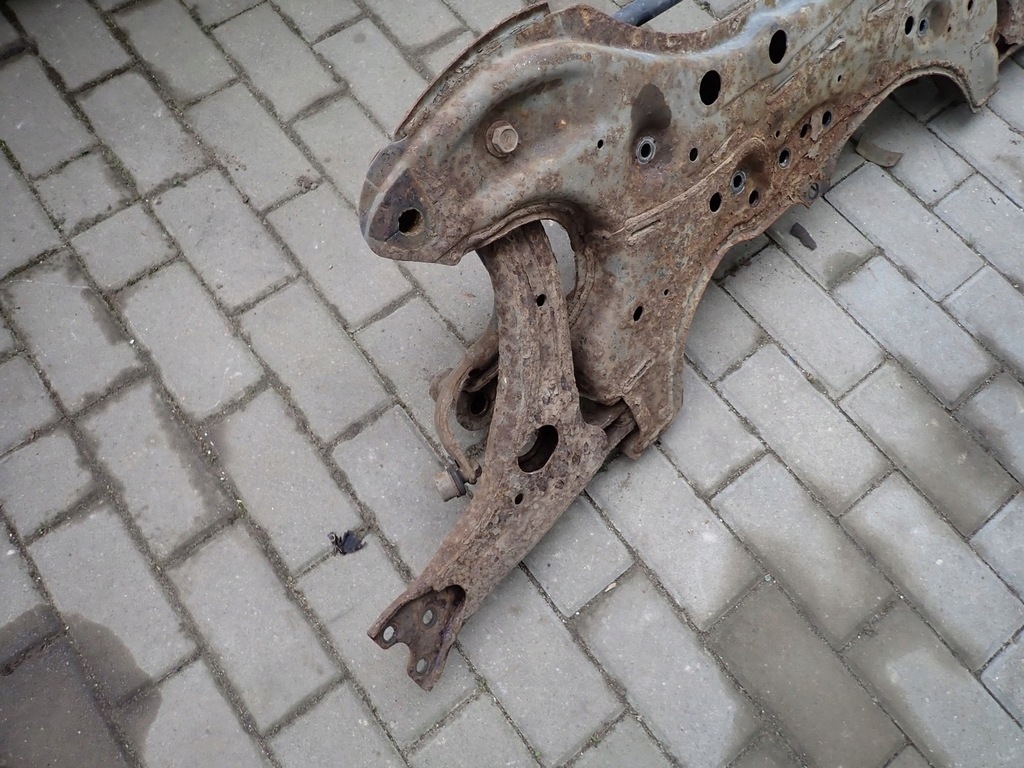 фото №8, Підрамник підрамник поперечина toyota corolla e12 1.4 b 02r