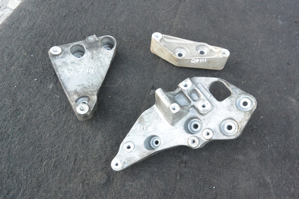 фото №1, Кронштейн двигателя kpl 3.0b maserati quattroporte ghibli