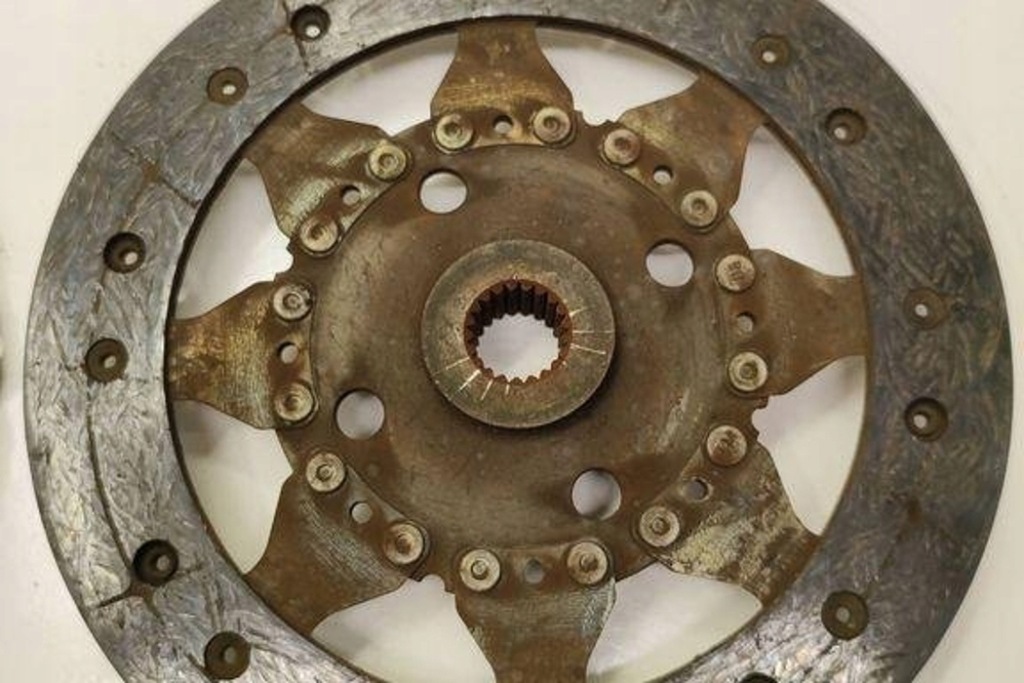 фото №7, Диск притискна зчеплення peugeot 308 ii 9801995280 1.56l дизель 2015