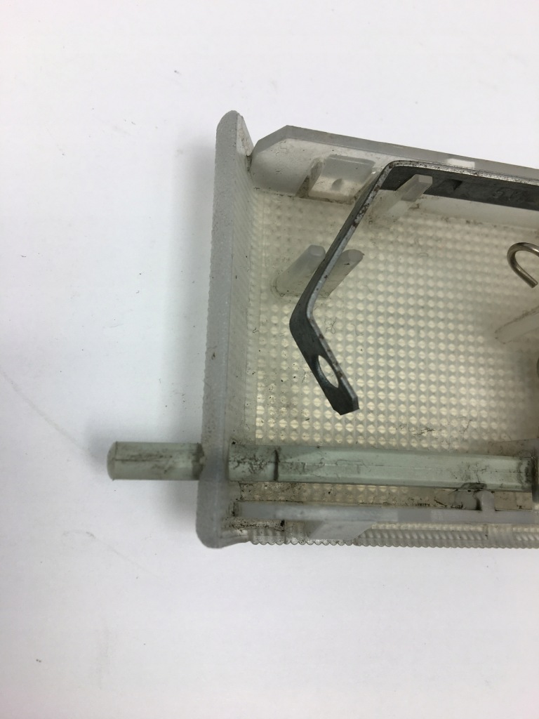 Лампа освітлення бардачка w desce приладової панелі mercedes w124 1298200001 Зі Шроту