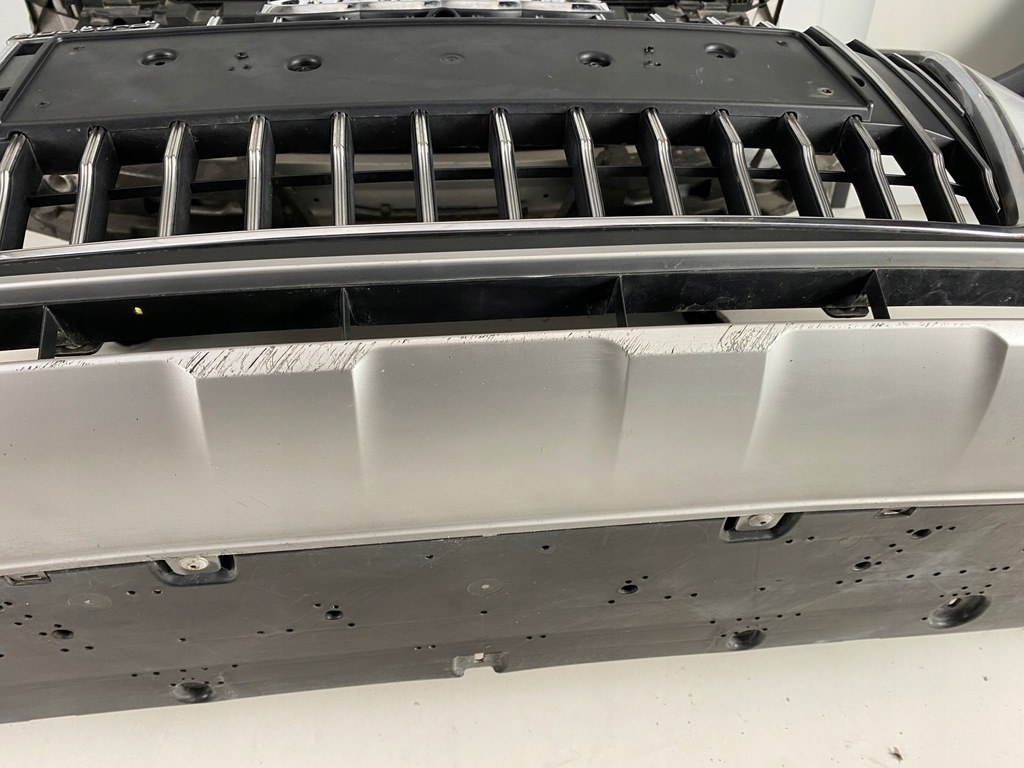 фото №10, Audi a4 b9 allroad бампер капот pas лампы matrix перед комплект белый ls9r