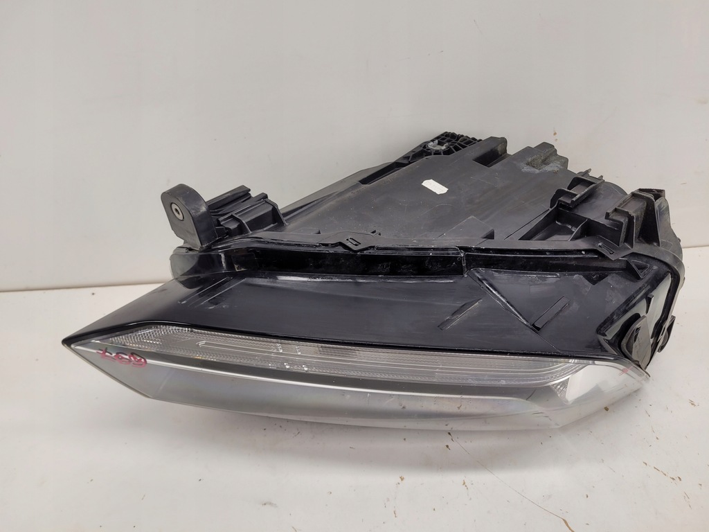 фото №12, Audi a1 2 81a лампа права передня перед