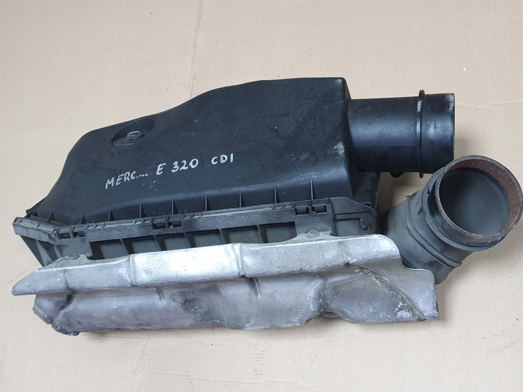 фото №1, Корпус фильтра воздуха mercedes e 320 cdi