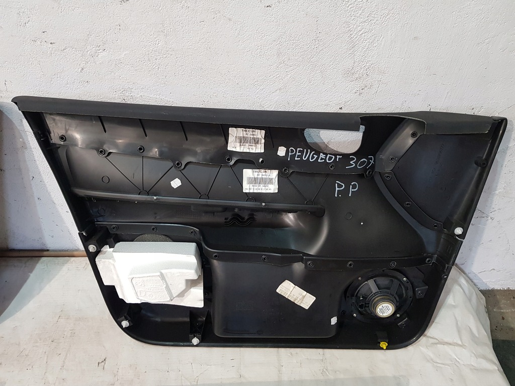 фото №9, Обшивки двері комплект peugeot 307 2004r eu 5d