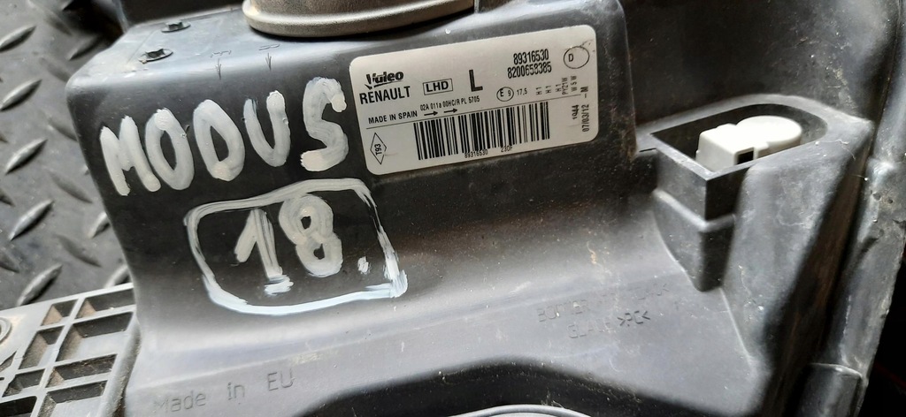 фото №5, Лампа левый перед передняя renault modus 8200658385