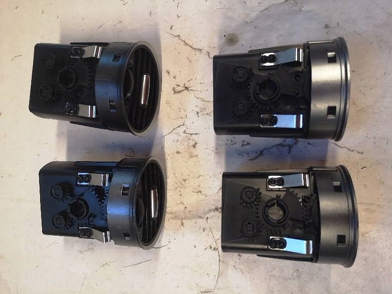 фото №7, Решётка обдув средняя alfa romeo 145