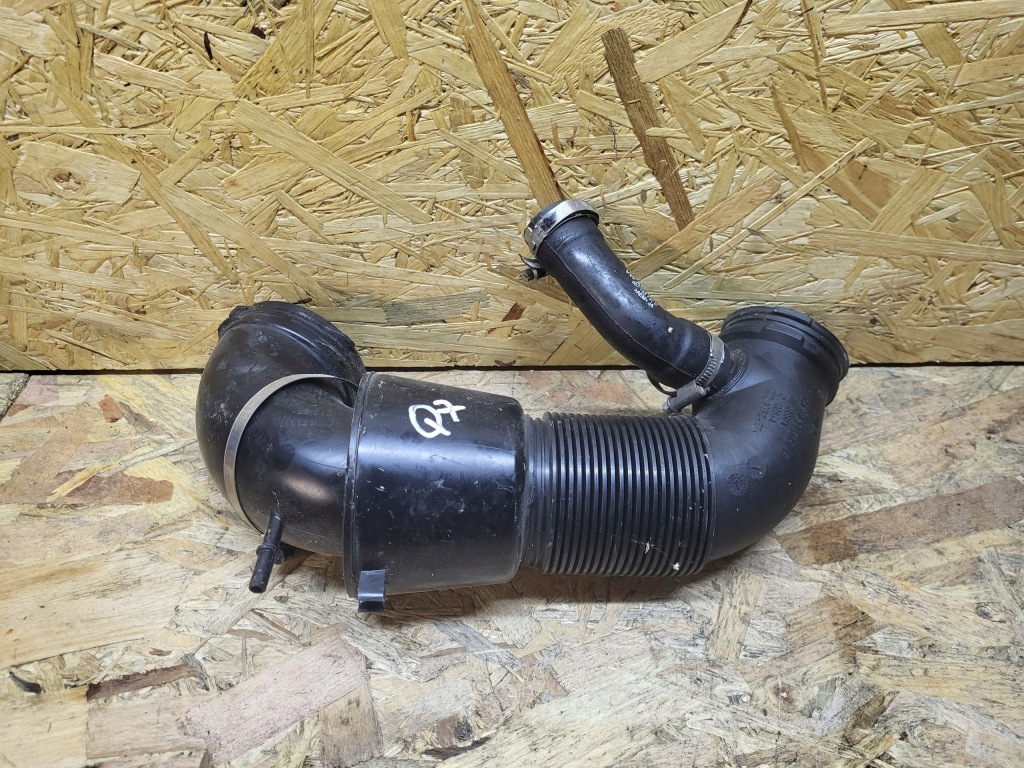 Купити Audi q7 sq7 труба шланг повітря 057129615e