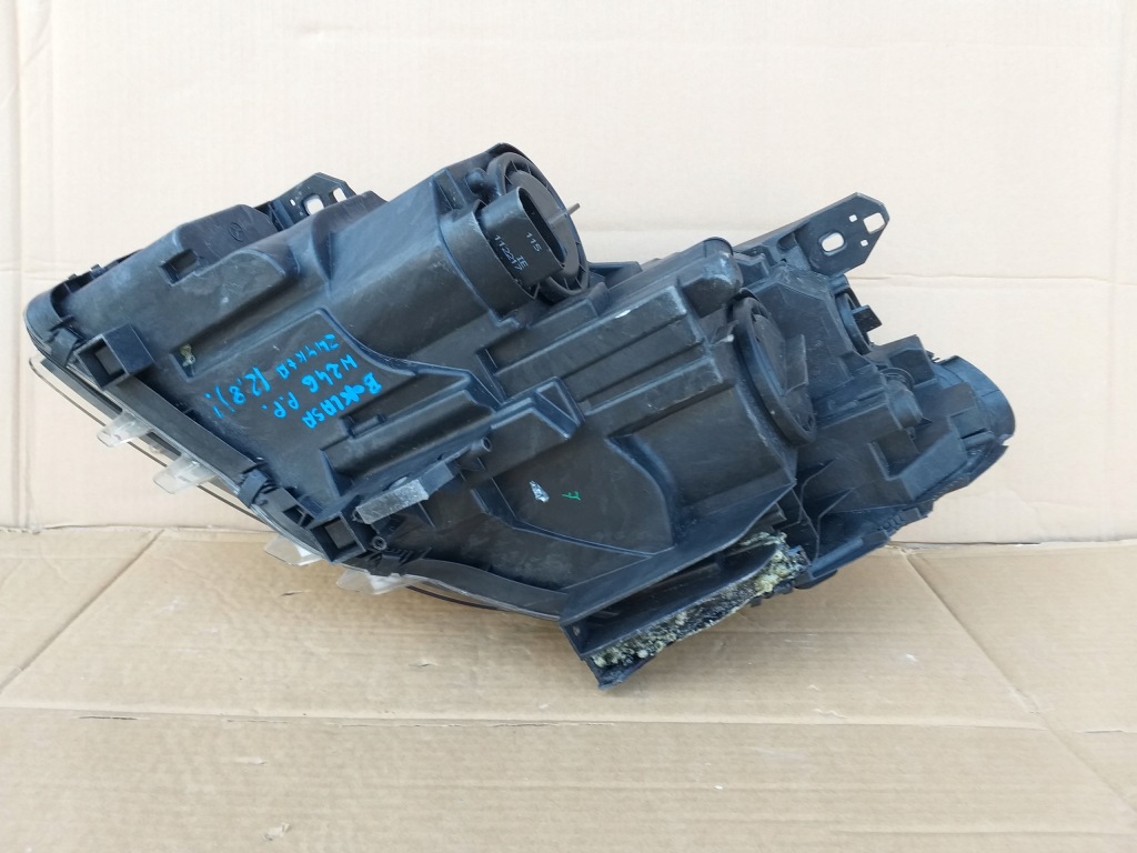 фото №3, Mercedes b-klasa w246 обычная лампа перед правая