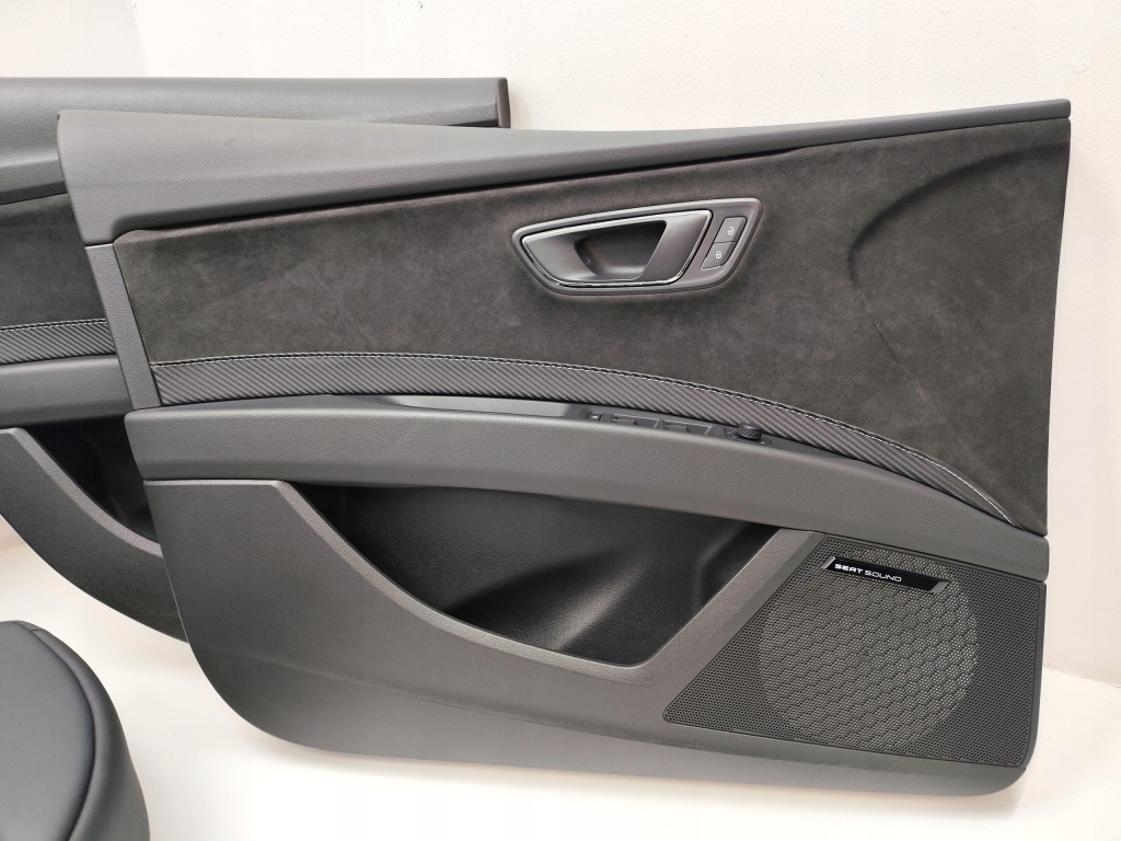 фото №10, Cupra seat leon 5f kombi lift сидіння заднє сидіння обшивки шкіра alcantara комплект