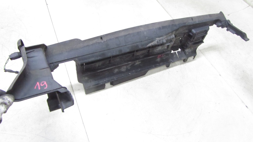 Mercedes c-klasa w205 руль воздуха a2055050530 14- в Украине