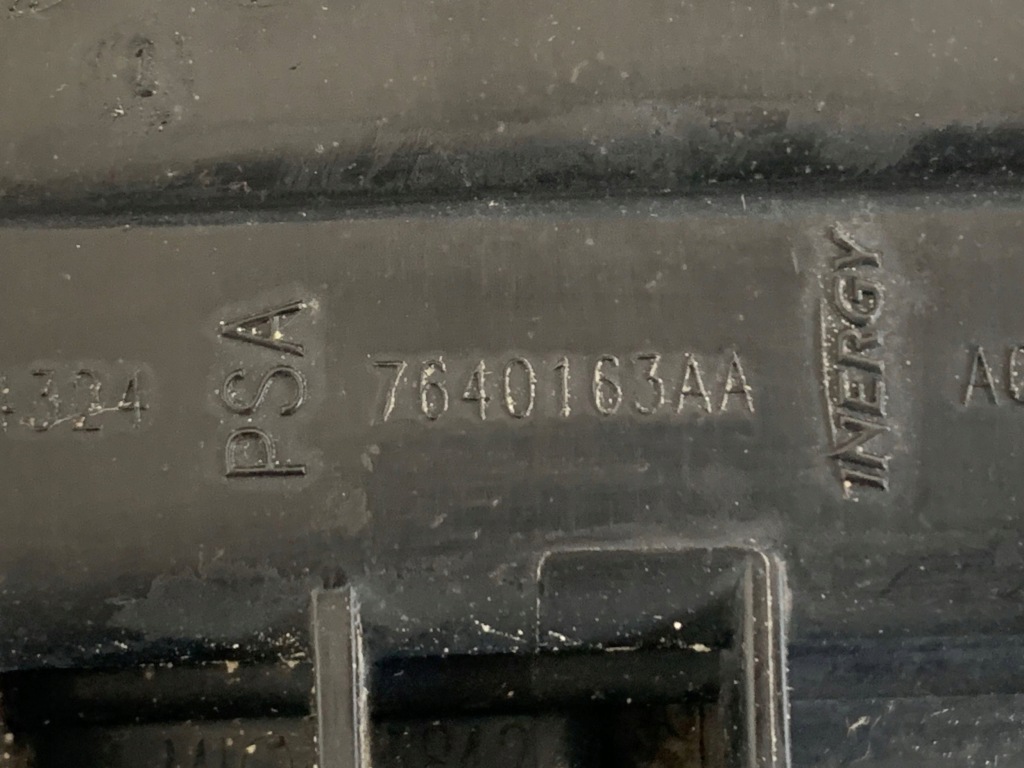 Купити Opel crossland x 1.2 thp 2019 фільтр вугільний 7640163aa