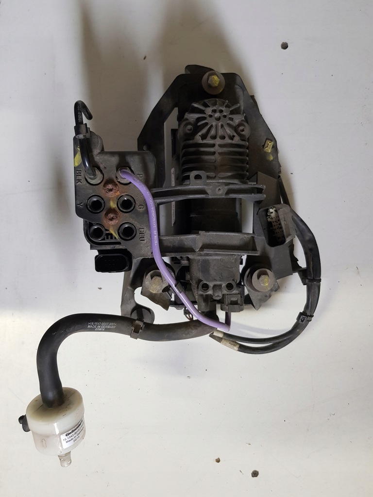 фото №1, Tesla s компрессор подвеска