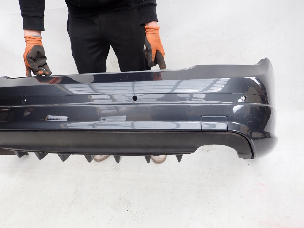 Mercedes c-klasa w204 седан amg 07-11 бампер задняя задний pdc Киев