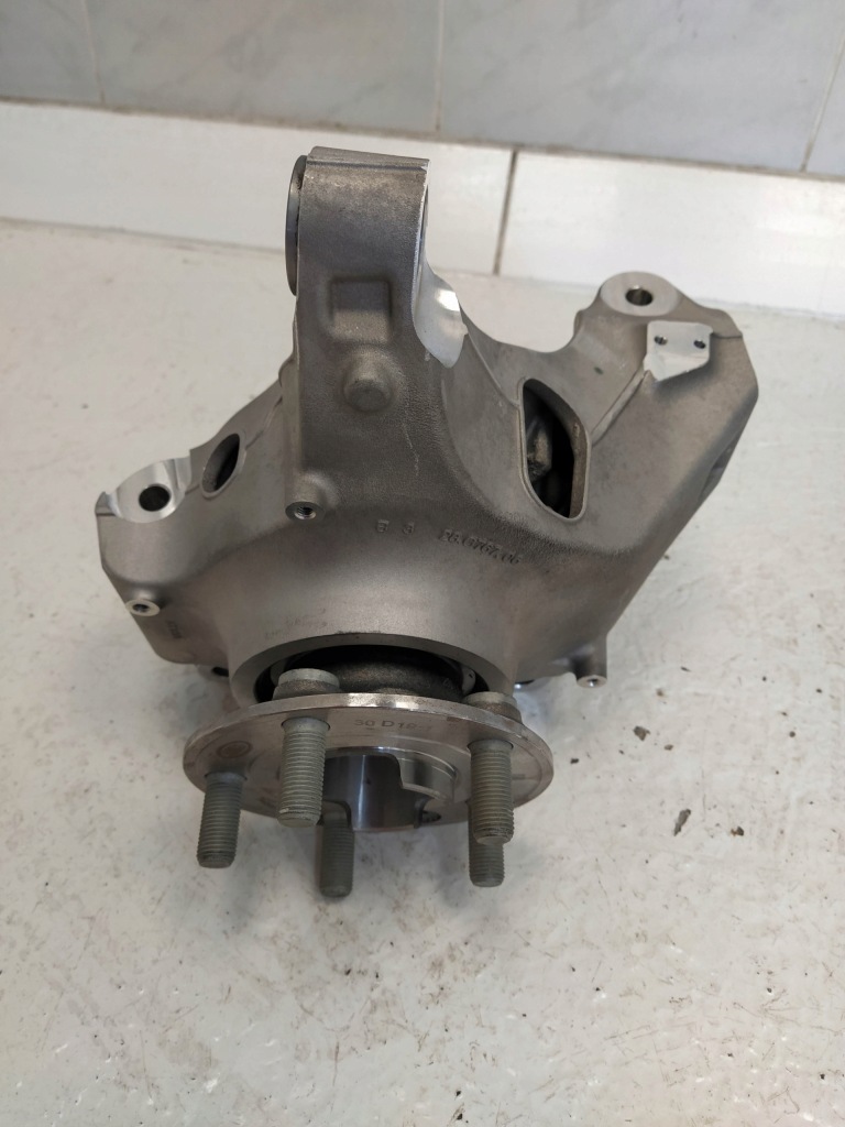 фото №3, Discovery sport l550 evoque l551 e-pace x540 поворотний кулак ступиця p/p nowa