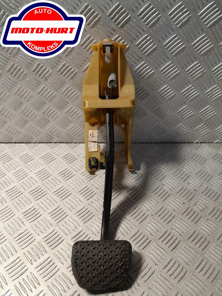 фото №1, Педаль тормоза bmw 7 e65 6752517