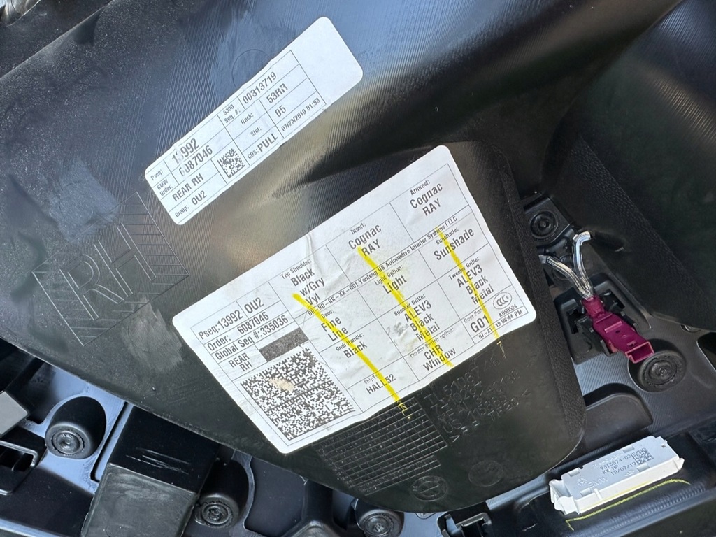 фото №5, Обивка bmw x3 g01 шторка