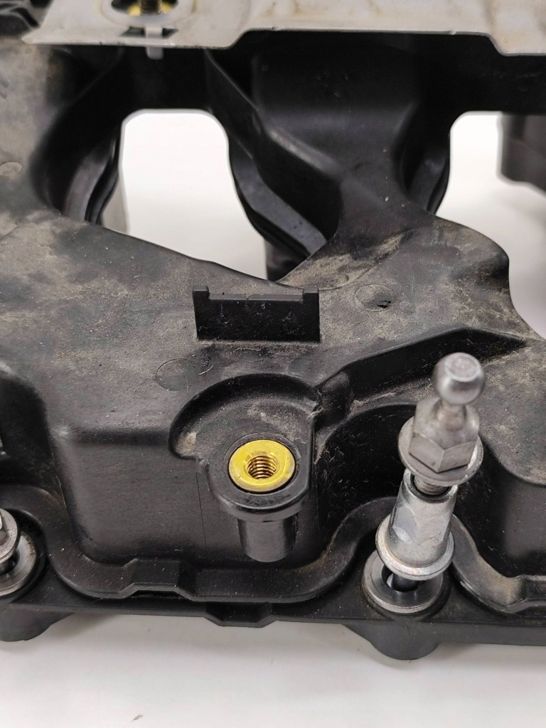 Кришка клапанів peugeot 5008 2 98279295 Київ