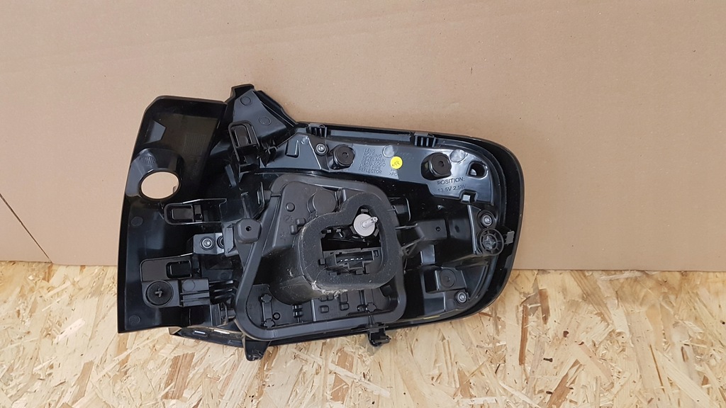 фото №9, Лампа задняя левая citroen c4 iii 20-