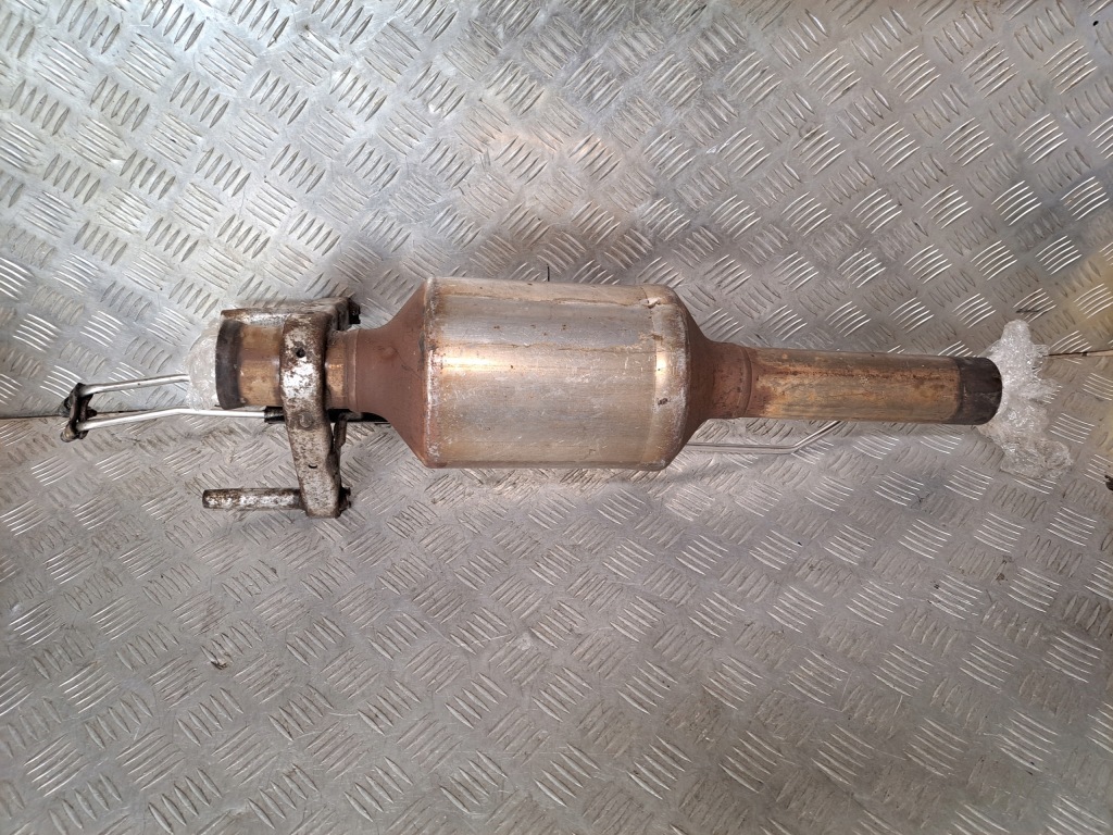 Mercedes sprinter каталізатор dpf a9064900892 Доставка