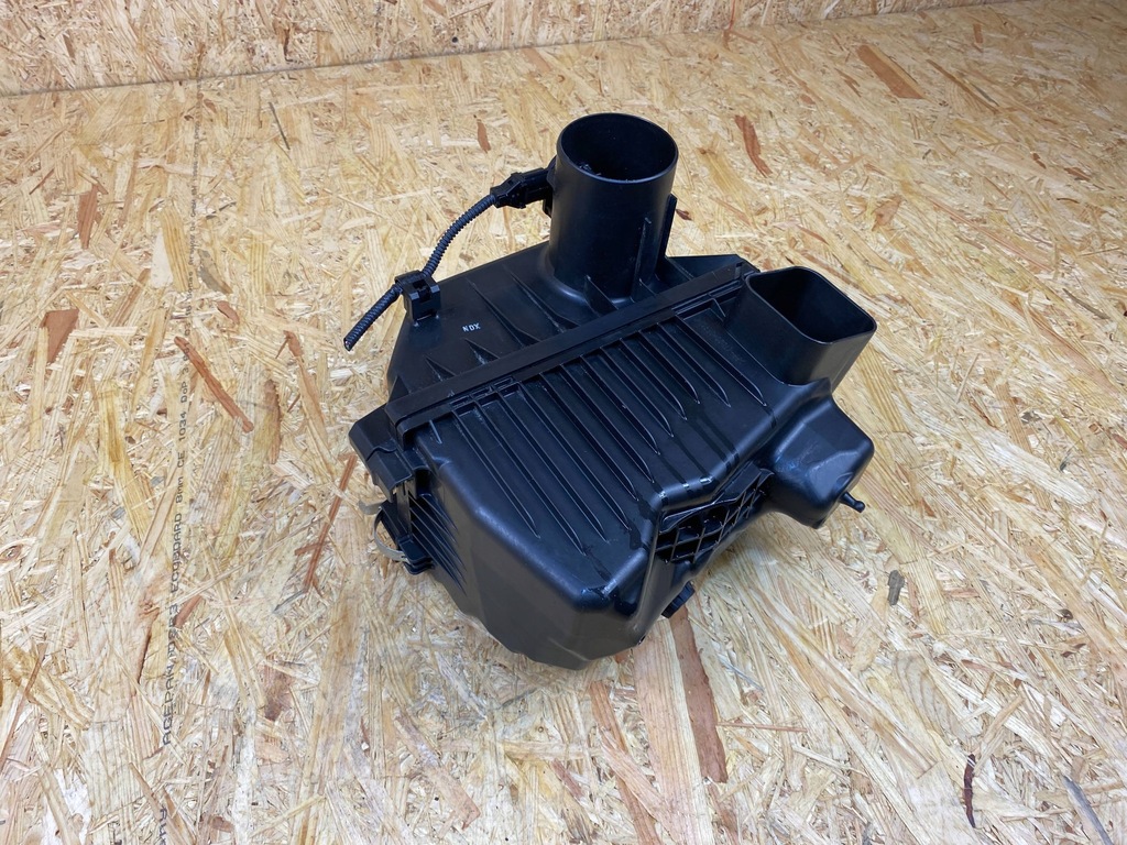 фото №6, Корпус фильтра воздуха lexus es toyota rav4 v 2.5h 17812-37040