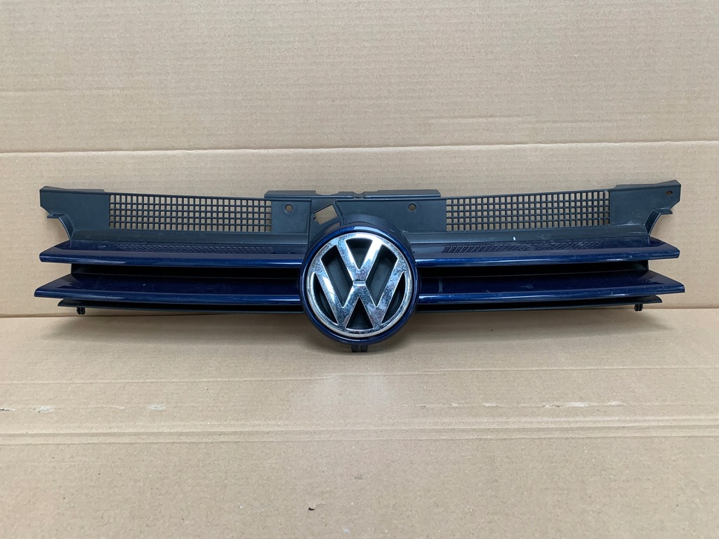 фото №1, Vw golf iv решётка радиатора