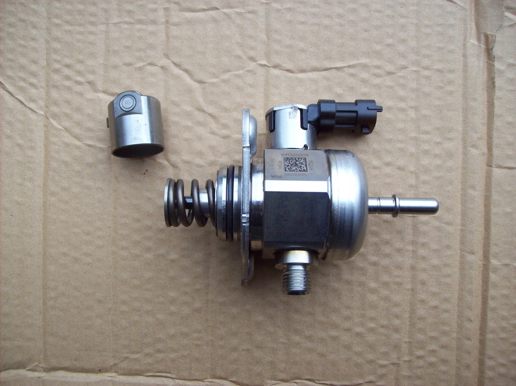 фото №1, Alfa romeo giulia stelvio 2.0t насос упорскування