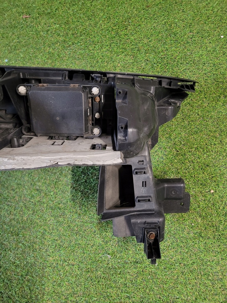 фото №5, Peugeot 3008 i t84 pas верхний передний + передняя панель