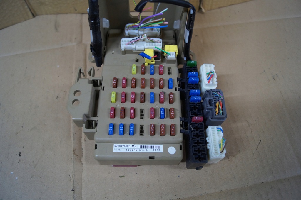 фото №6, Коробка запобіжників subaru wrx sti 82201va030