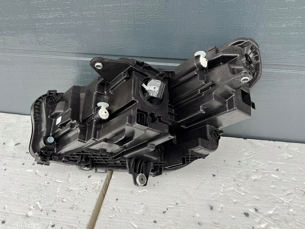 фото №9, Лампа правая bmw x1 u11 led 5a5bd44-02